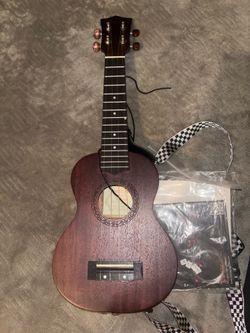 Kme 21s ukulele