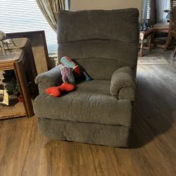 Comfy recliner