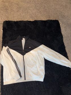 Adidas white/black windbreaker jacket with black stripes on sleeves, size XL #windbreaker #athletic