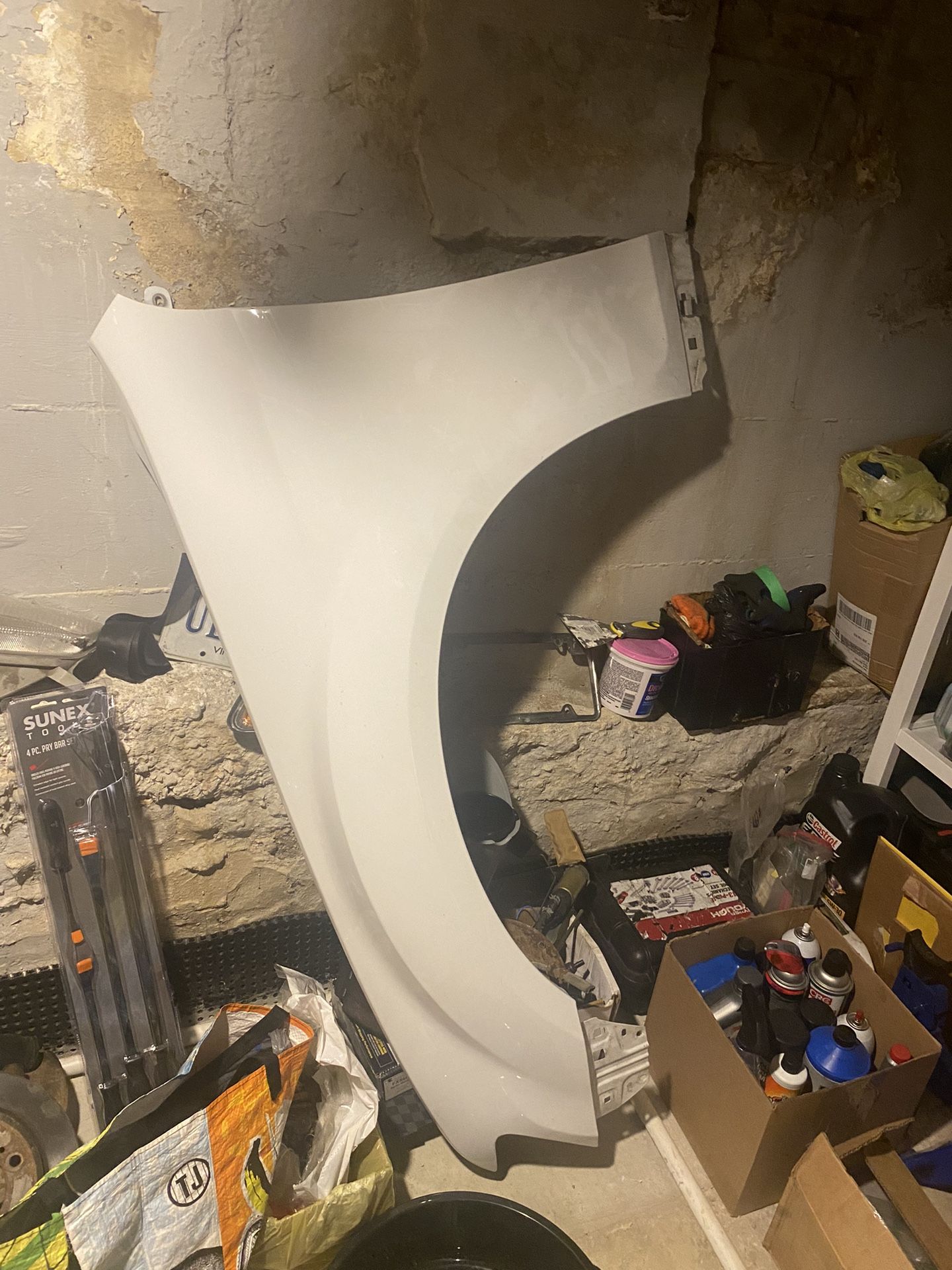 2015 Chrysler 300 Fender Side