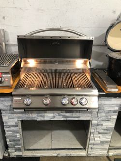 Outdoor kitchen Blaze appliances grills griddles side burners refrigerators ice makers ovens