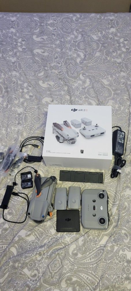 DJI AIR 2S Fly More 