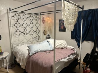 Metal Queen Canopy Bed Frame