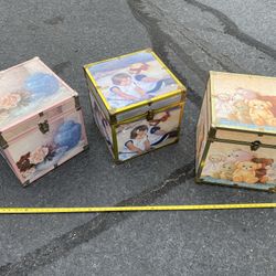 Decorative Storage Cubes & Games