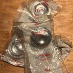 1996 Honda Xr 250 Valve Cover Caps