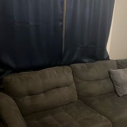 L Shaped 4 Seater Couch.