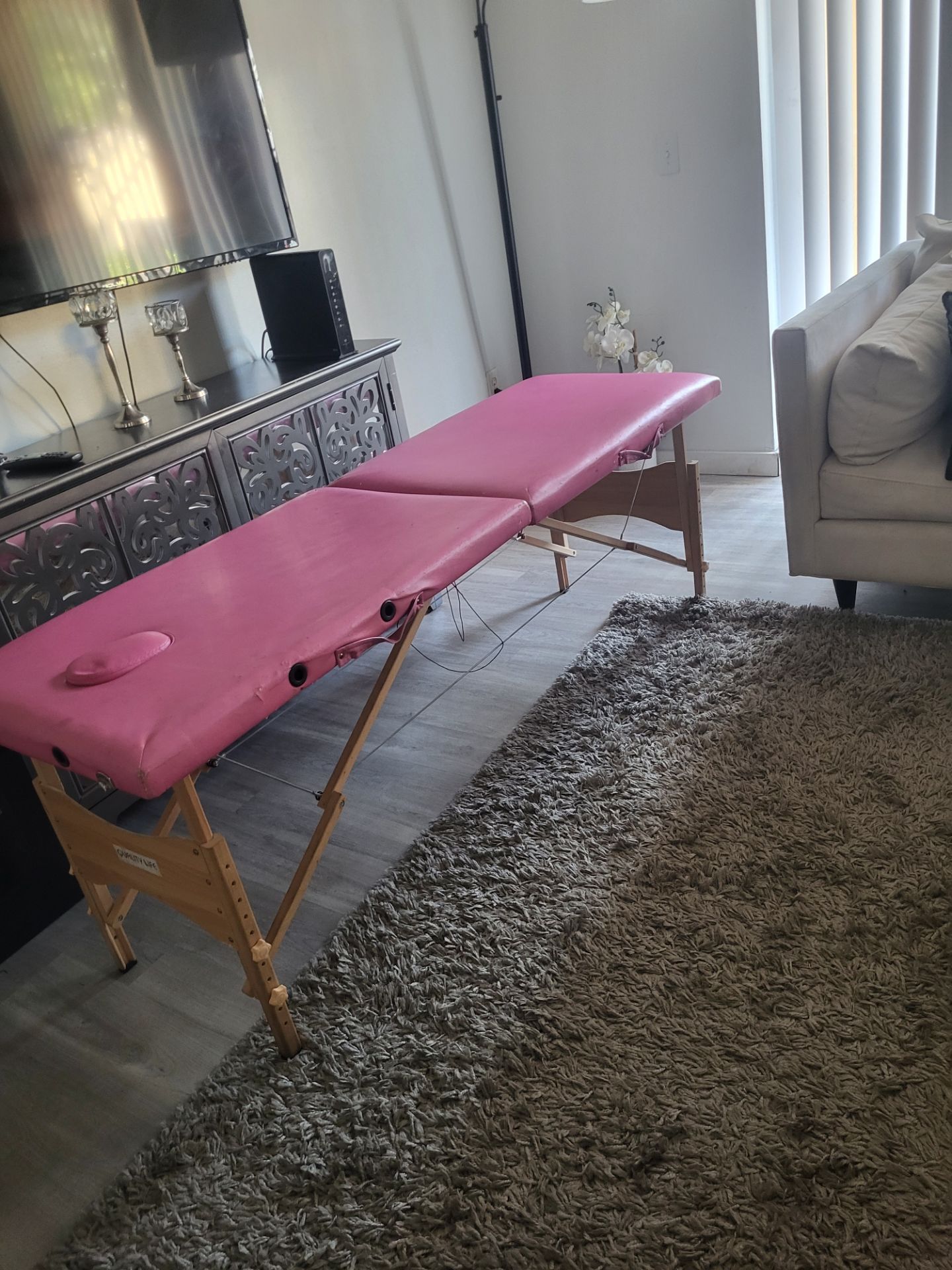 Massage table or facial table