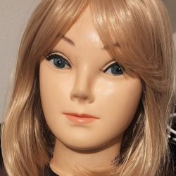 Blonde Bob Cut Wig With Bangs 