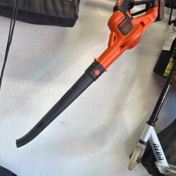 Leaf Blower 