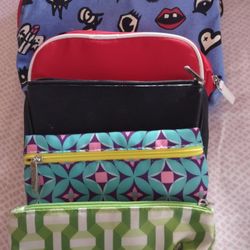 Bags, Pouches, Sacks W/Zippers $4.00 Each