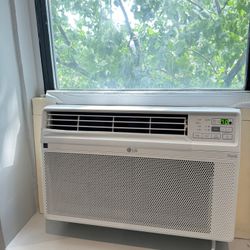 LG ThinQ 12,000 BTU Window Air Conditioner For 550 sq. ft. with Remote Control