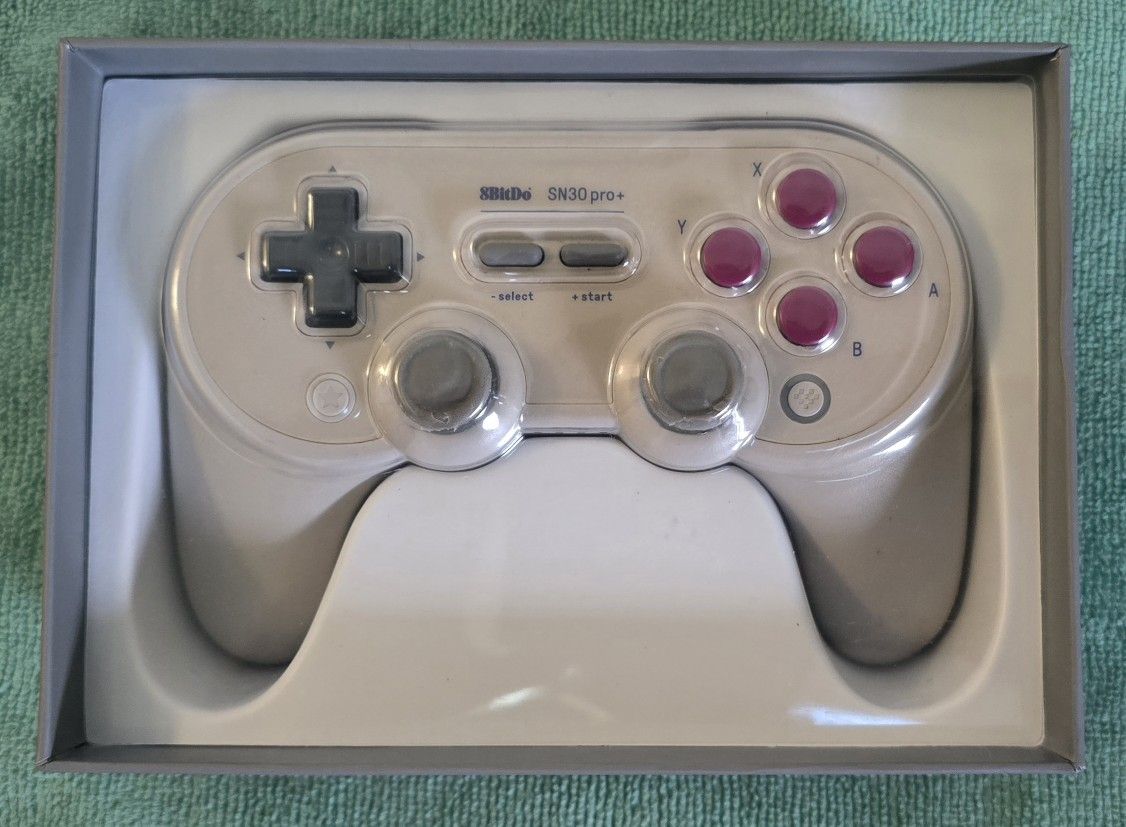 8bitdo SN30 Pro + Gameboy DMG style wireless controller complete