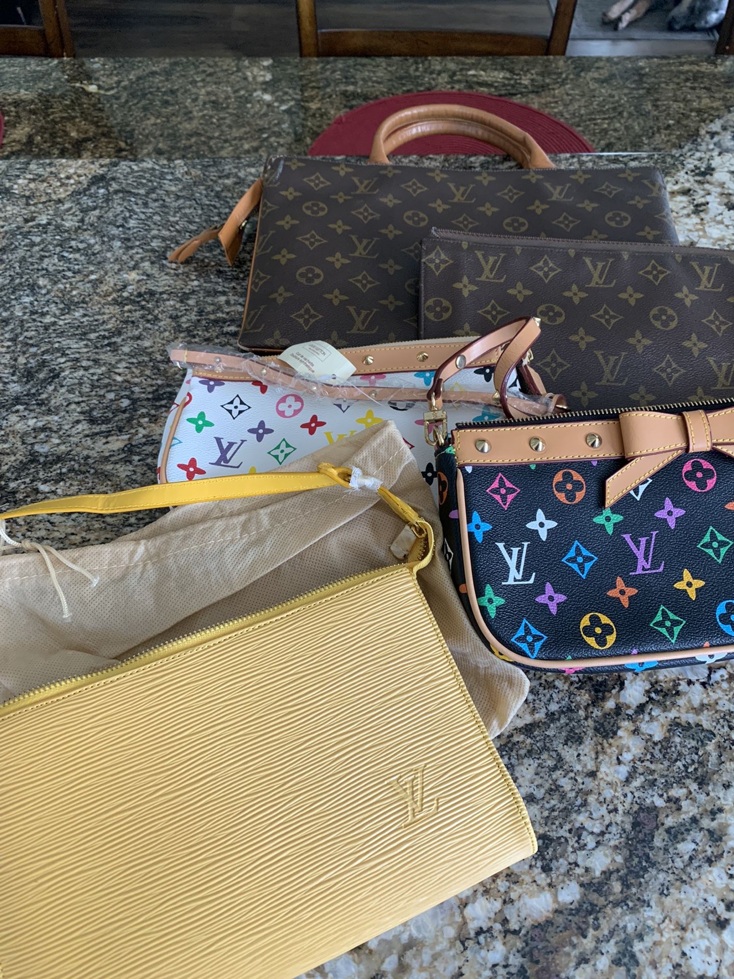 Louie Vuitton Bags