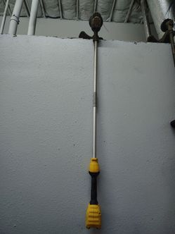 DeWalt 20v cordless weed eater tool only used