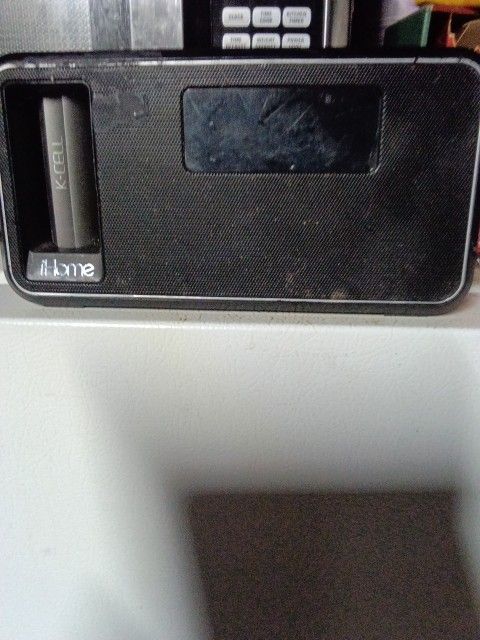 I Home Bluetooth Speaker And Alarm