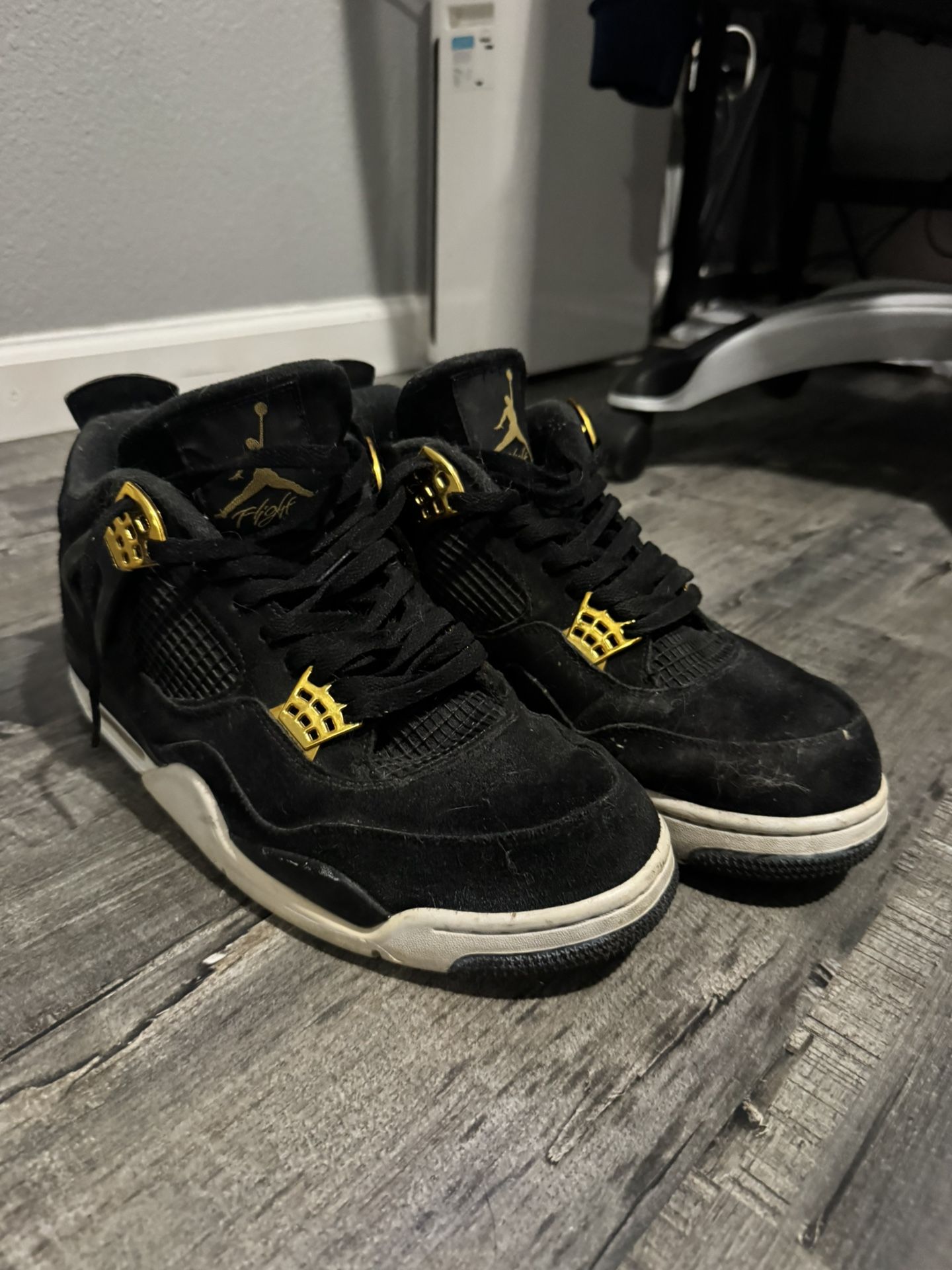 Jordan 4 royalty