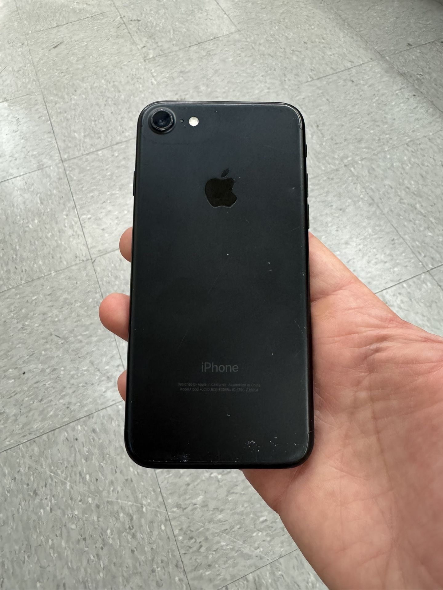 iPhone 7 32GB