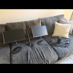 2- 22" monitors with the monitor mound and base for monitors and docking station with all required wires to plug into PC or laptop