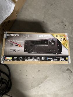 Onkyo 7.2ch Receiver TX-NR686