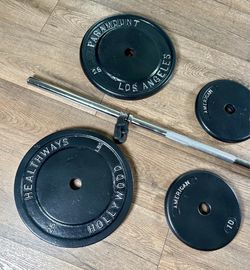 BRAND NEW 5 ft Silver Standard Bar & VINTAGE Weight Plates: 25s, 10s And 5s. (Total: 97 lbs)