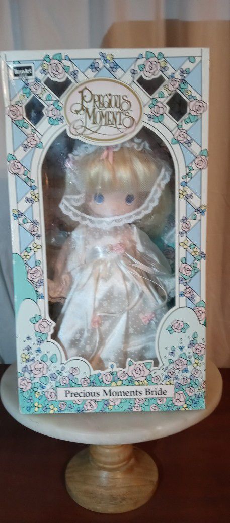 Colection Precious Moments wedding  Bride 10 Inches tall