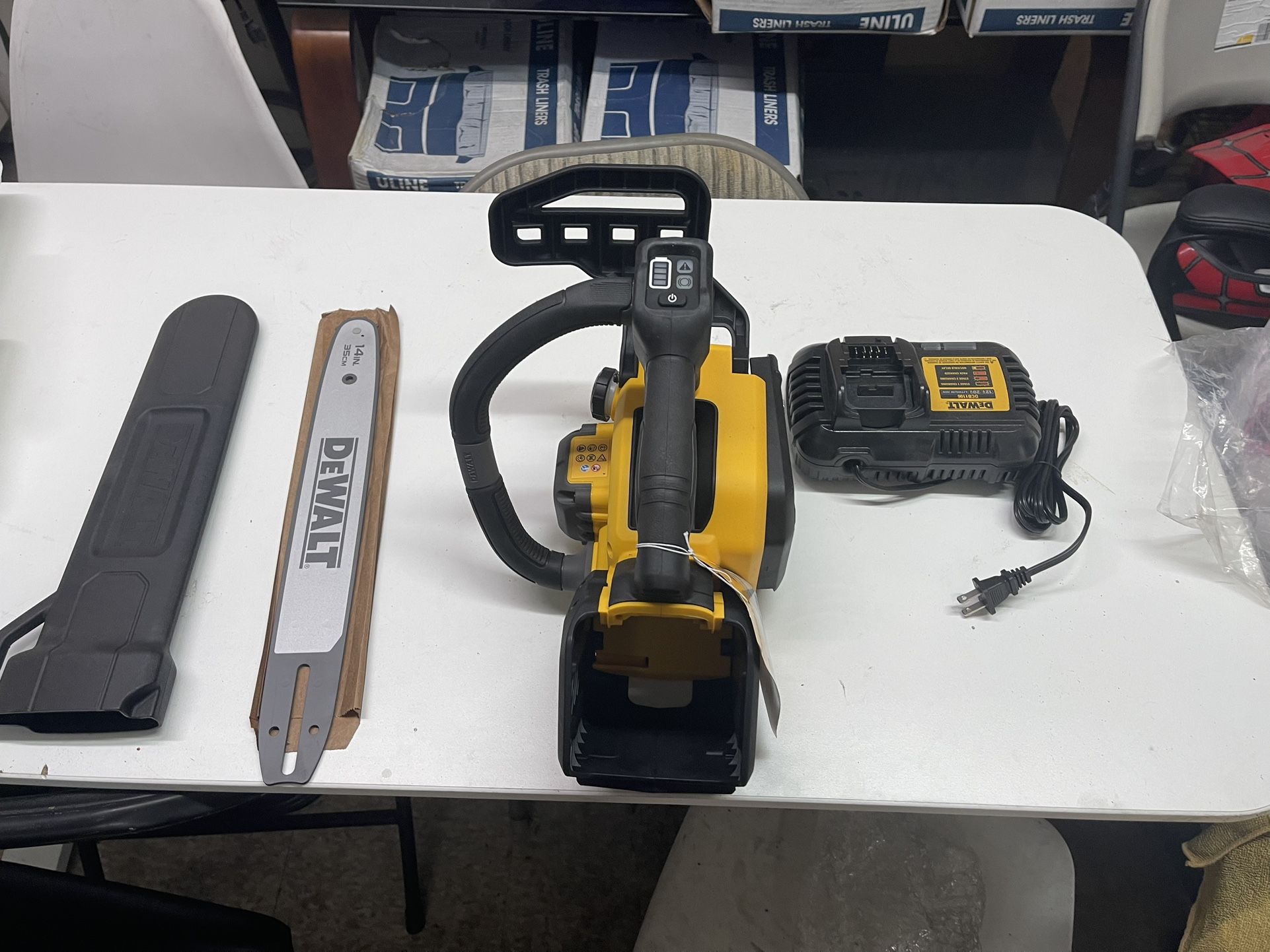 dewalt top handle chainsaw kit