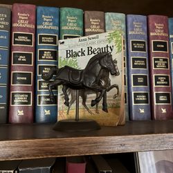 Black Beauty Book With Horse Statue