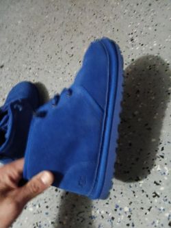 Mens UGGs 9.5