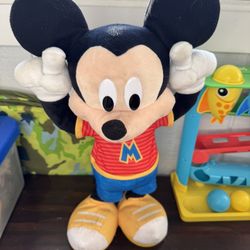 Disney Junior Head to Toes Mickey Mouse Feature Plush