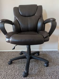 Brown Leather Executive Office Desk Chair
