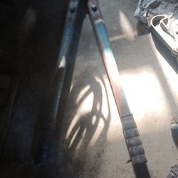 Large cable slicers.