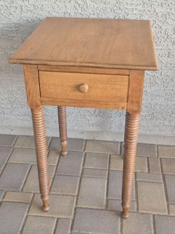 19" wide X 21" deep X 29.5 height, antique spool - turned side table in very good condition