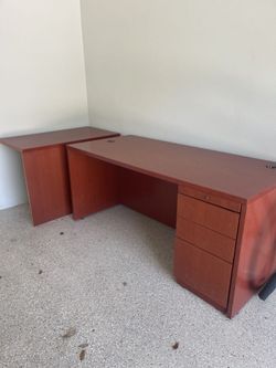 Office Desk