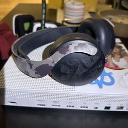 PlayStation Pulse 3D Wireless Headset – Gray Camouflage