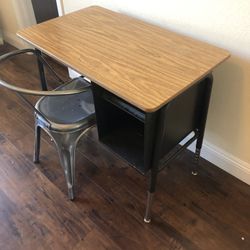 School Desk & Chair
