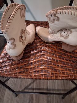 Cream Leather Western Ankle Boots with Floral Detail