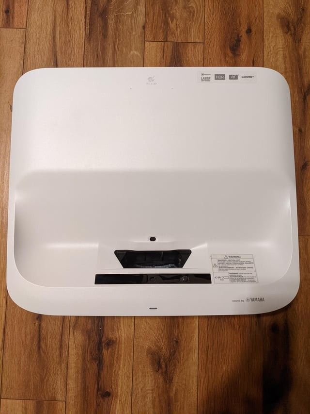 Epson Epiqvision LS300 Laser Smart Android Projector