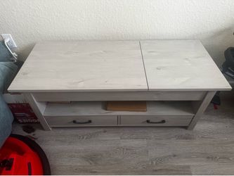 Coffee table with storage
