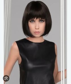Short wig