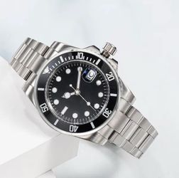 Men’s automatic stainless steel watch