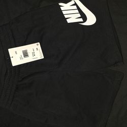Nike Club Fleece Shorts – Kids |