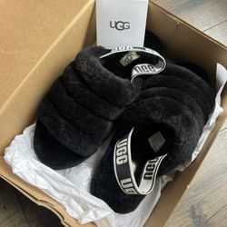 UGG SLIPPER YZY SLIDE SZ 10 W