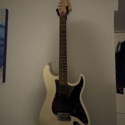 Fender Squier Affinity Series Stratocaster HH (Olympic White)