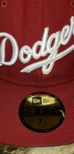 LOS ANGELES DODGERS FITTED NEW ERA 59FIFTY WORDMARK SCRIPT BURGUNDY CAP HAT