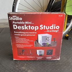Desktop lighting studio in a Bag