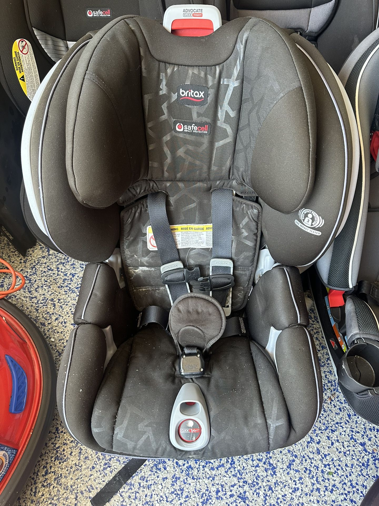 6) Britax Clicktight Convertible Car seats Up To 65lbs