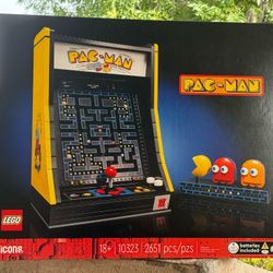 LEGO 10323 Pac-Man ~ BRAND NEW!
