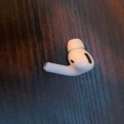 Right AirPod Pro First Gen 