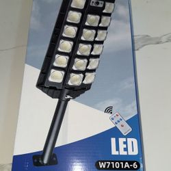Solar Sensor Street Lamp