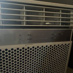 Ac Unit In Perfect Condition 